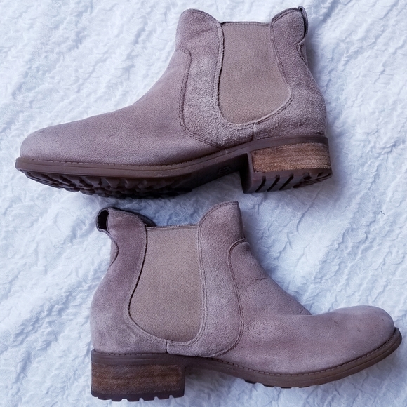 Ugg Chelsea Bonham Ankle Boots Brown Suede - Picture 4 of 7